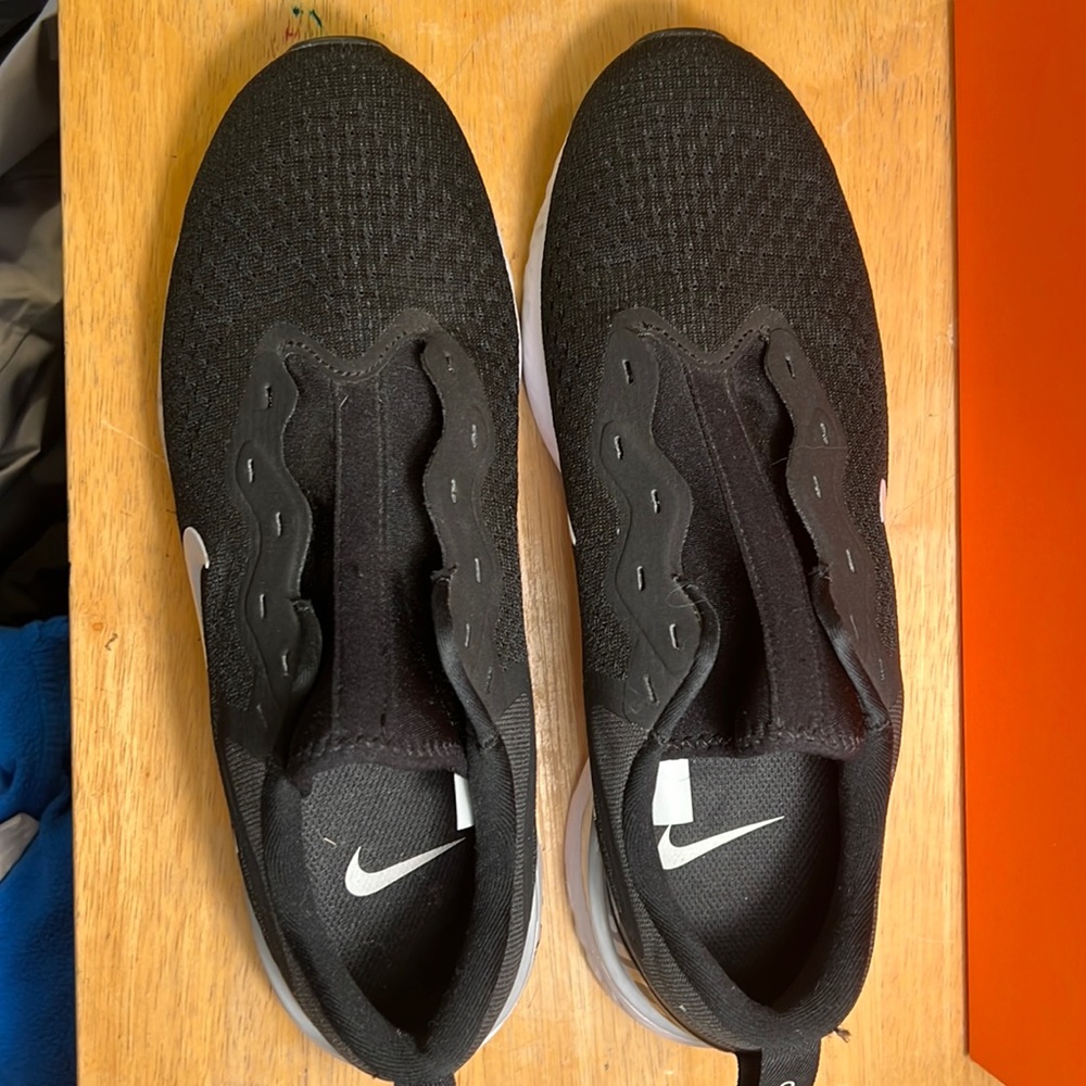 Nike Odyssey React- Near New Condition - image 1
